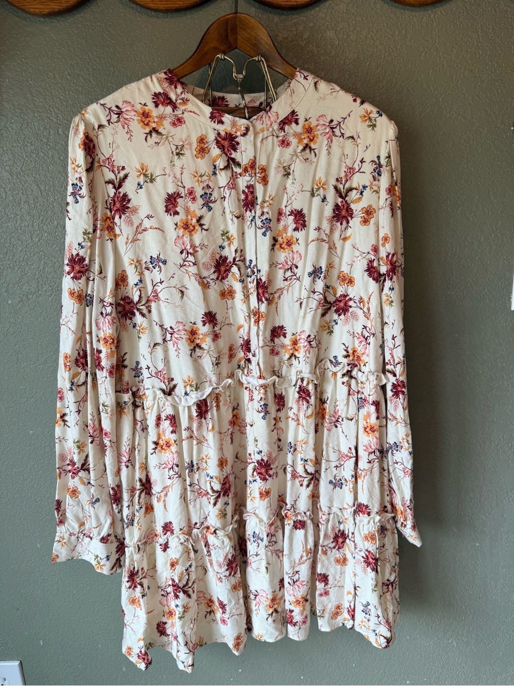 Women’s Cream Floral Tiered Long-Sleeve Dress — Burgundy & Mustard Print